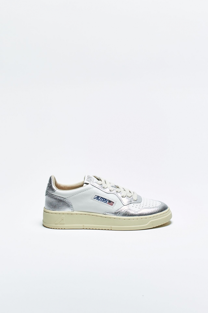 Sneakers MEDALIST LOW-AULW-WB18