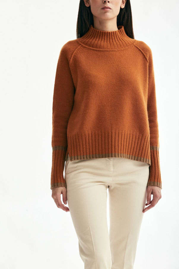 Maglia collo alto in cachemire arancio