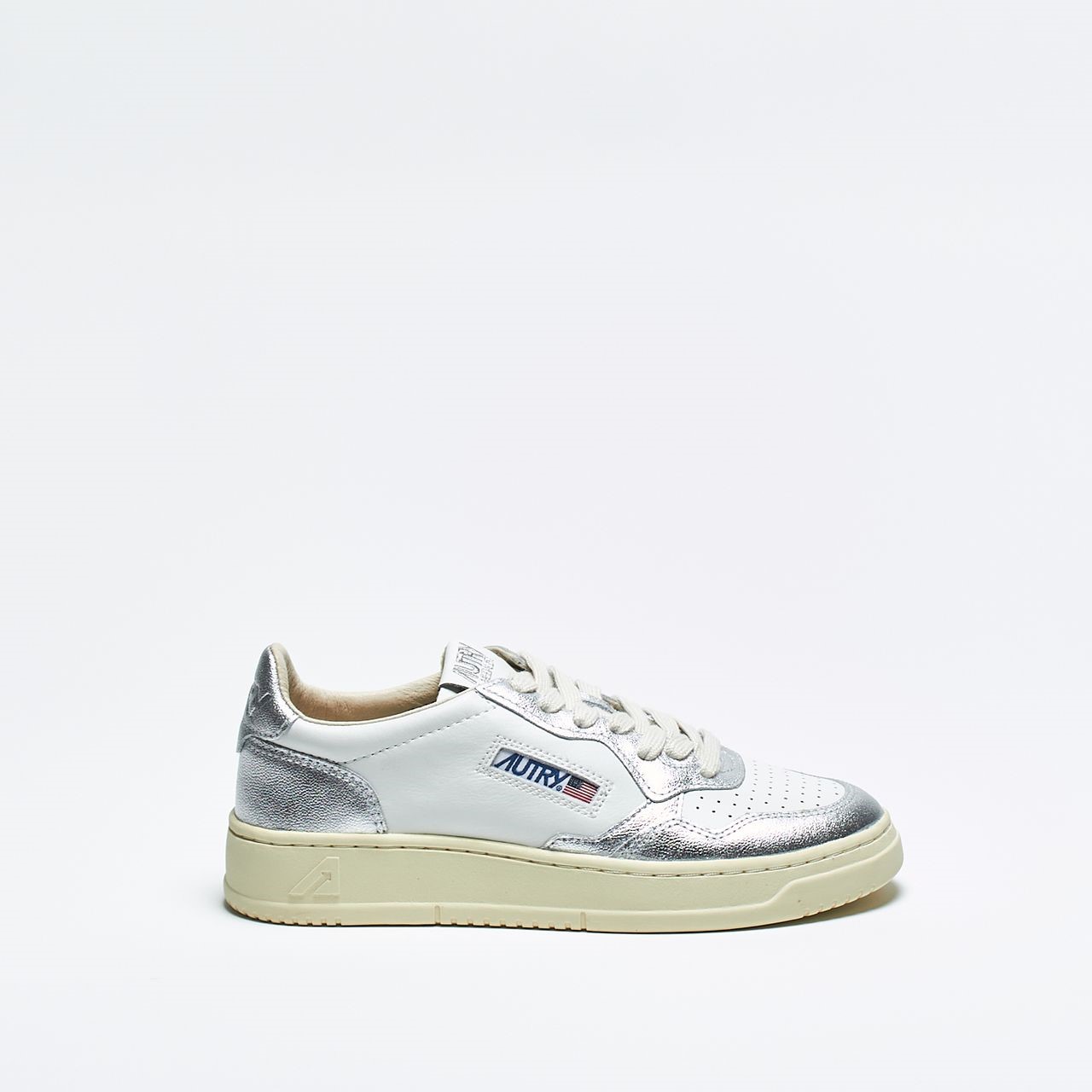 Sneakers MEDALIST LOW-AULW-WB18