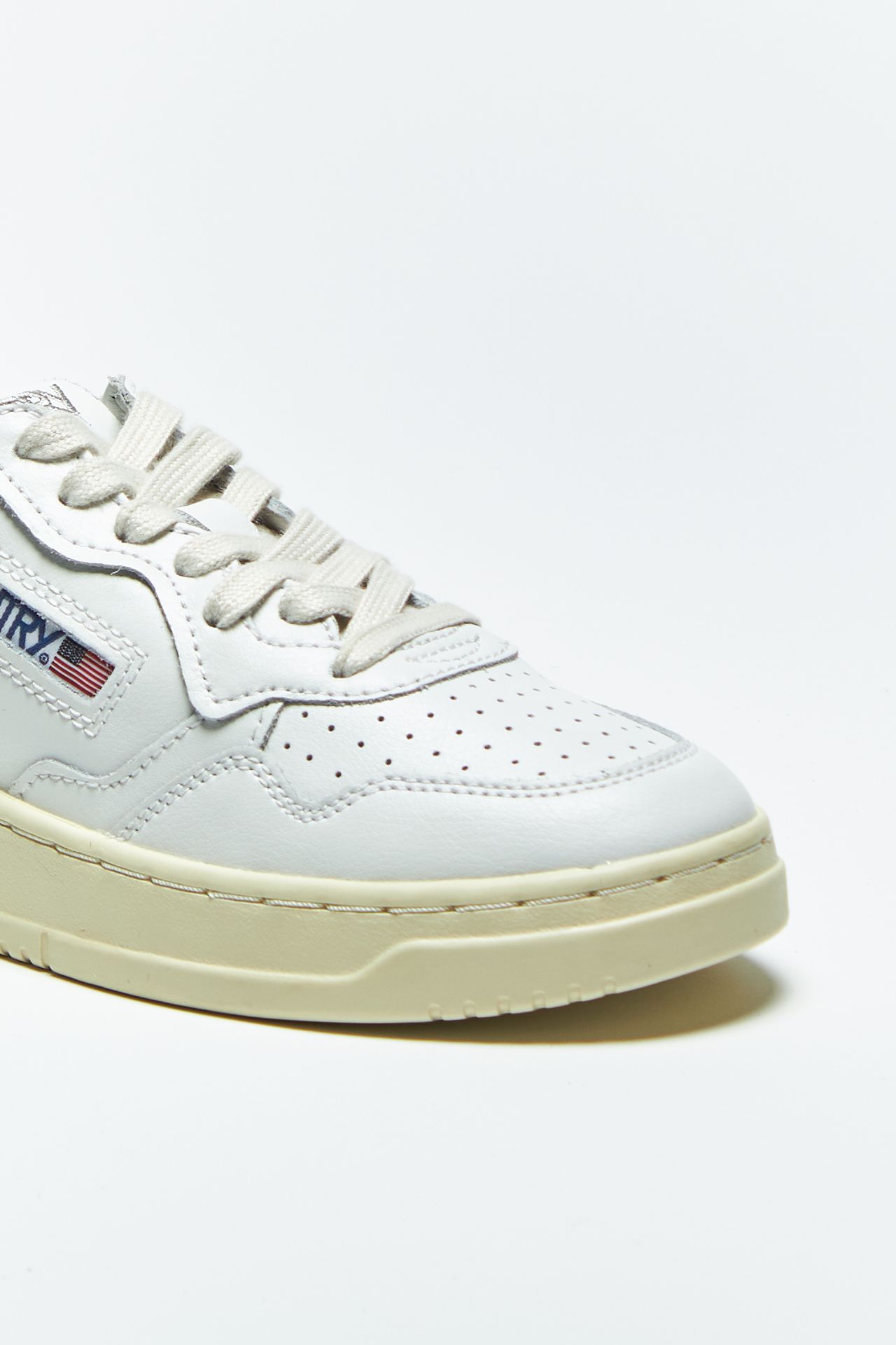 Sneakers MEDALIST LOW AULW-LL15