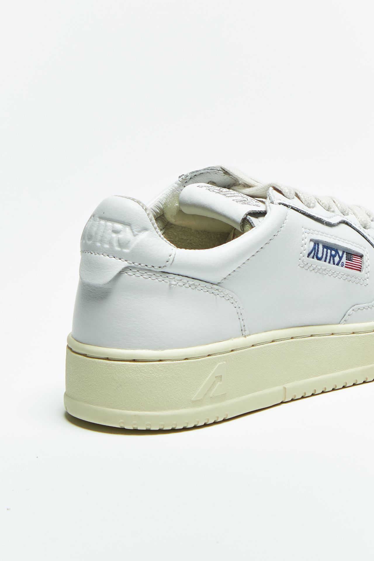 Sneakers MEDALIST LOW AULW-LL15