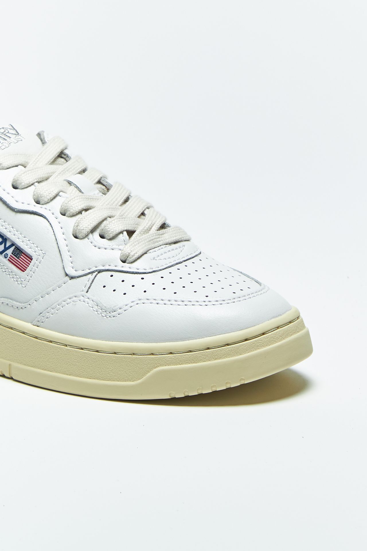 Sneakers MEDALIST LOW AULW-LL16