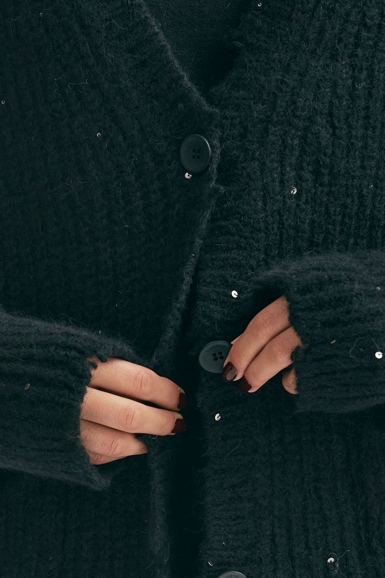 Cardigan over con pailettes nero