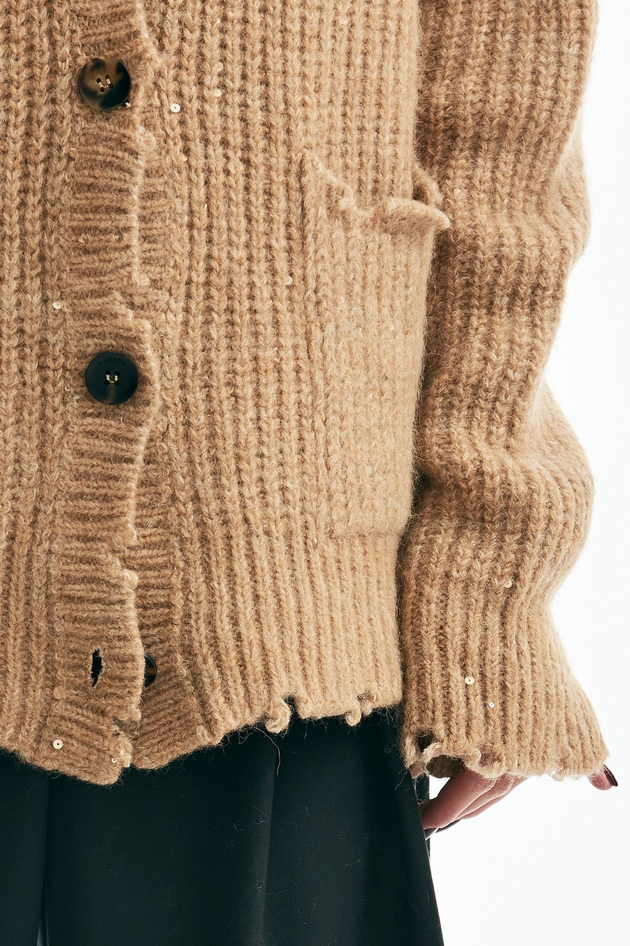 Cardigan over con pailettes cammello