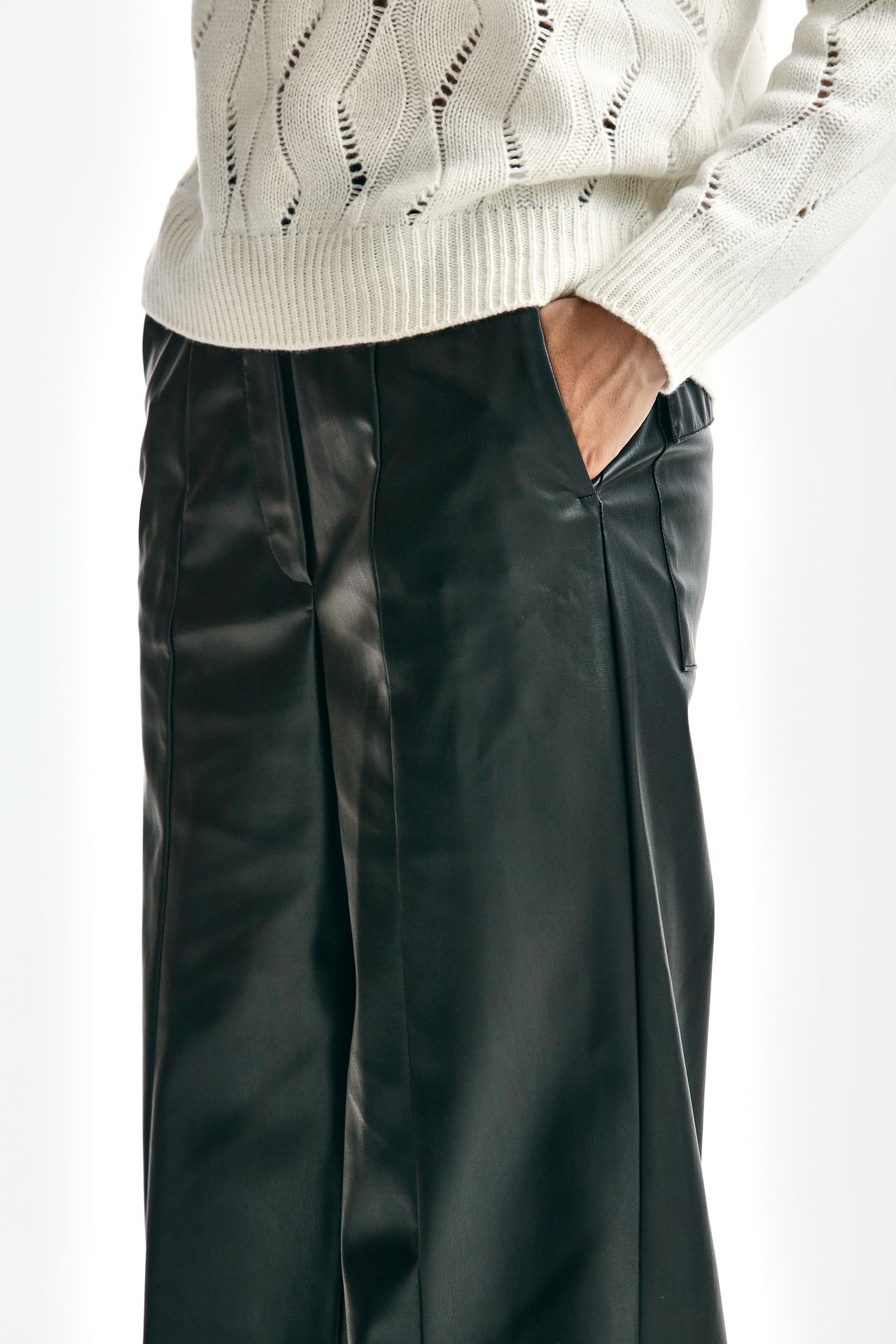 Pantalone in ecopelle nero