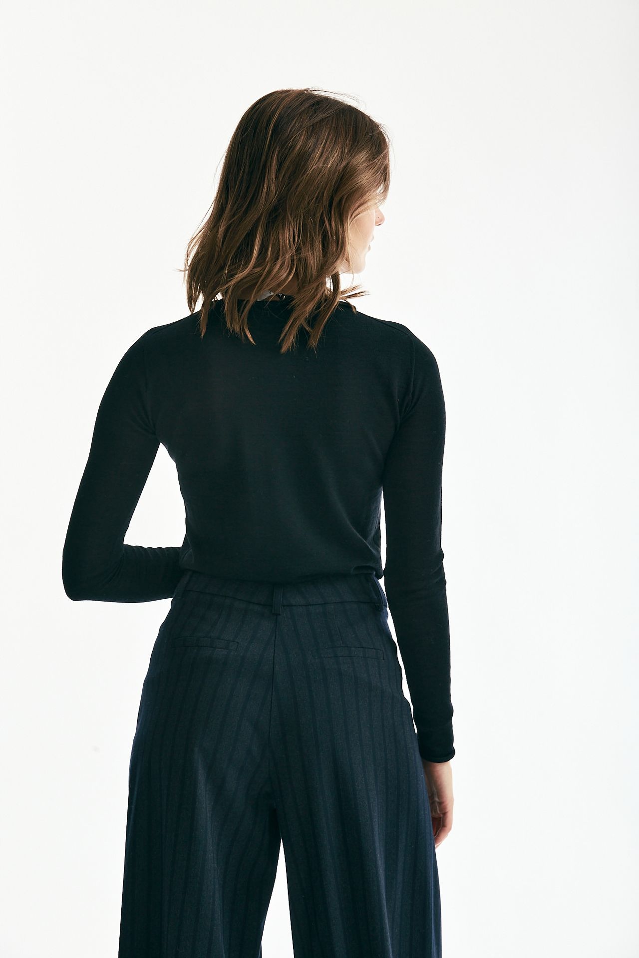 Maglia in lana rasata basic nero