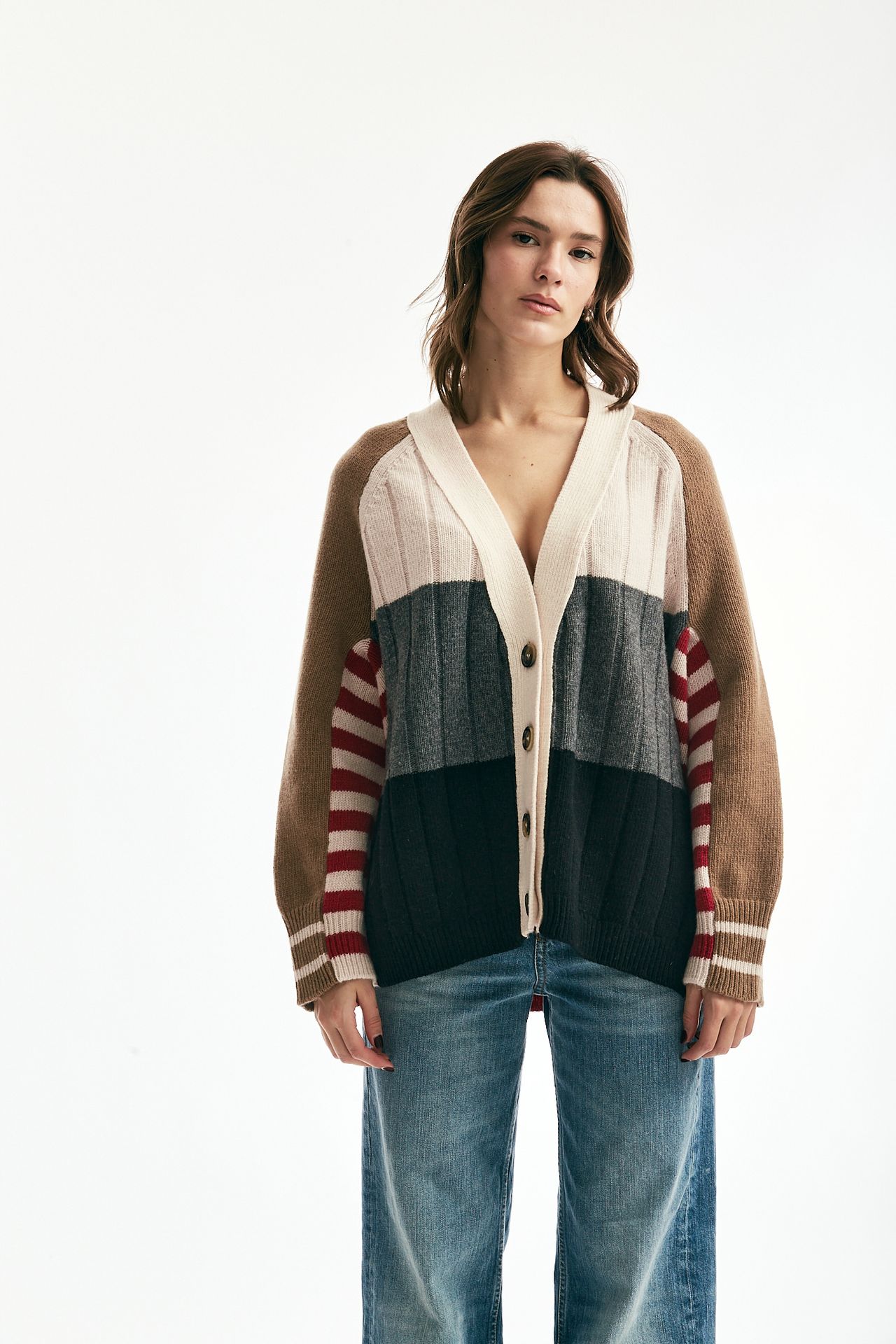 Cardigan over patchwork fantasia