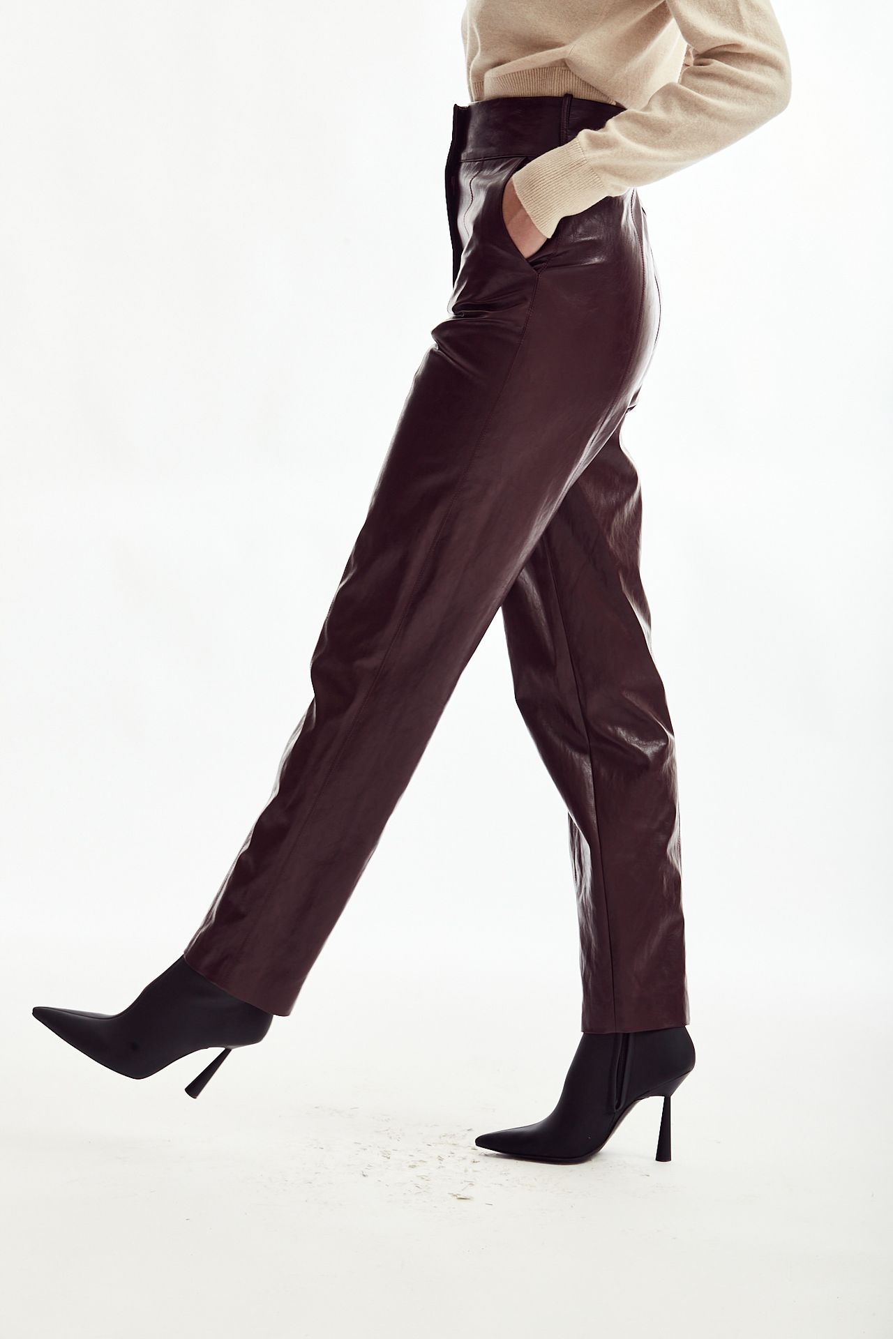 Pantalone in eco-pelle bordeaux