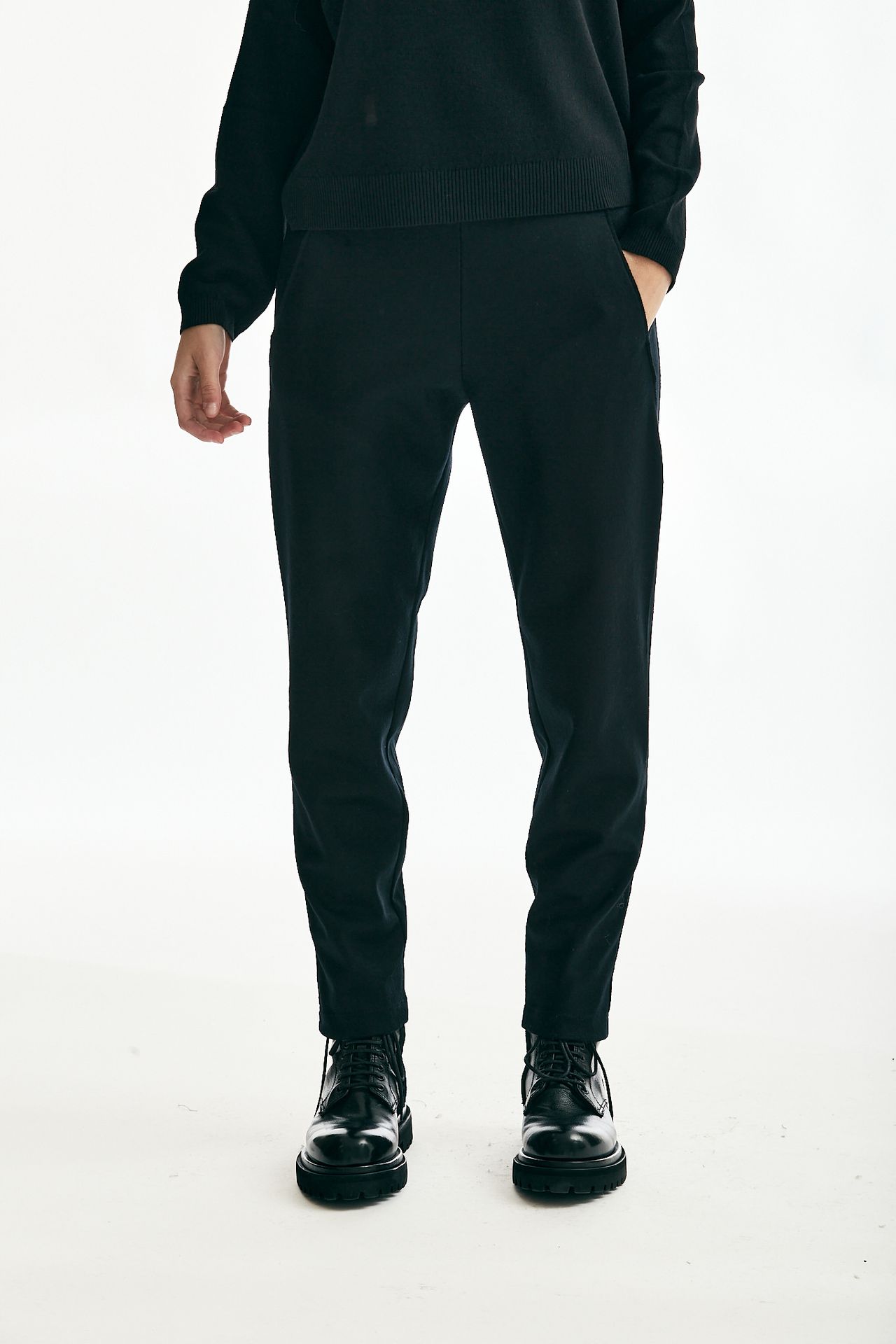 Pantalone regular in lana cotta nero