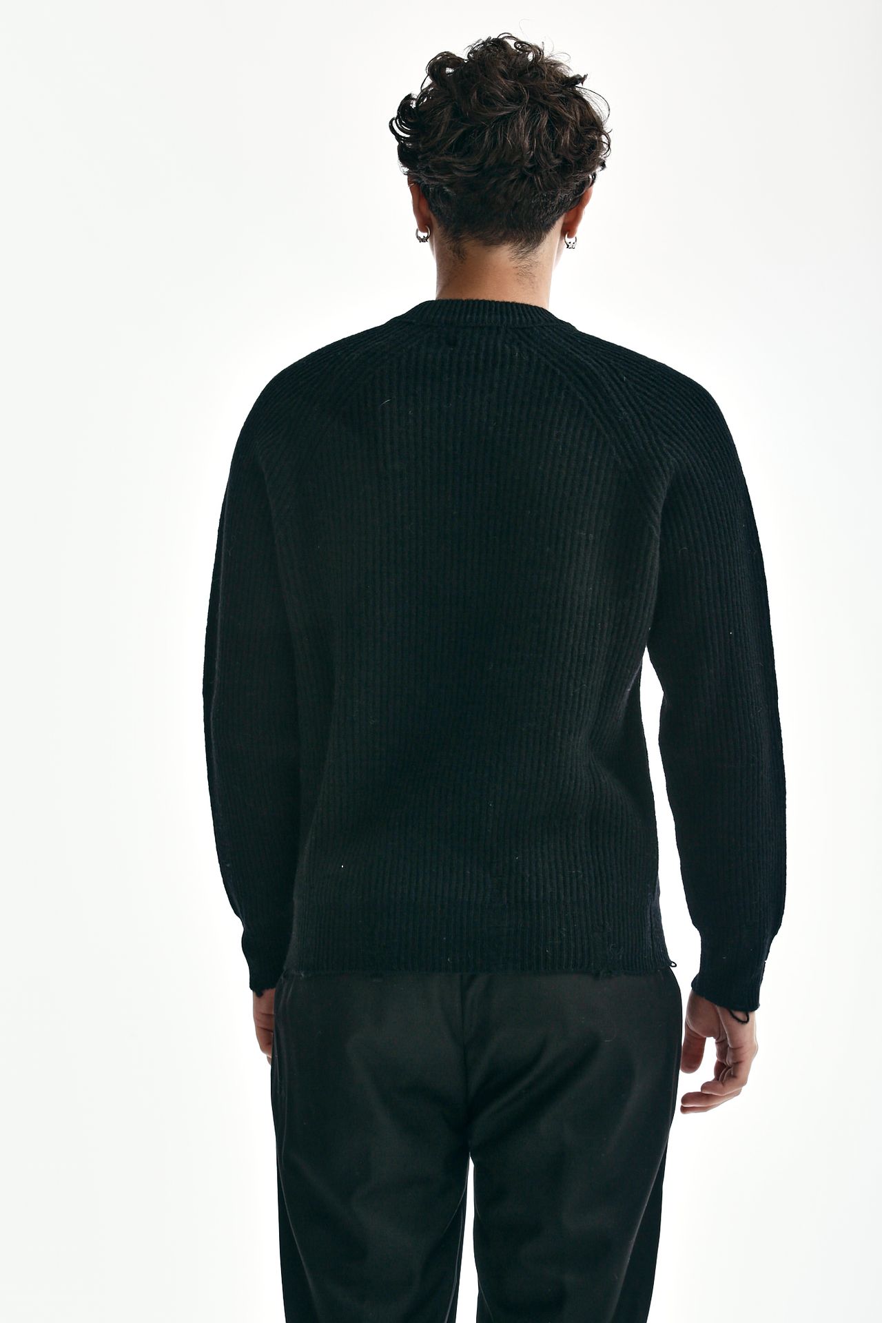 Maglia girocollo in lana e cashmere nero