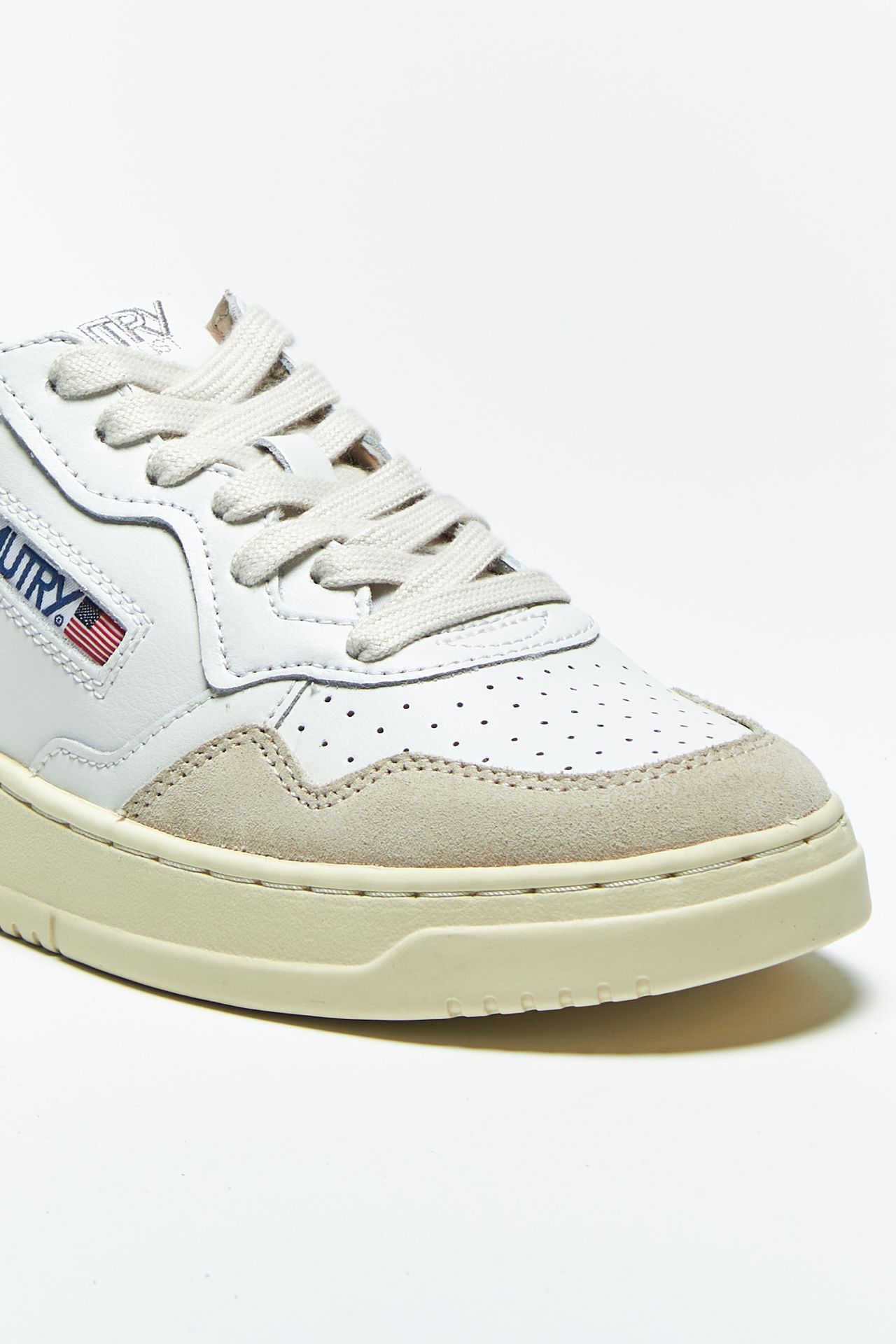 Sneakers MEDALIST LOW-AULM-LS28