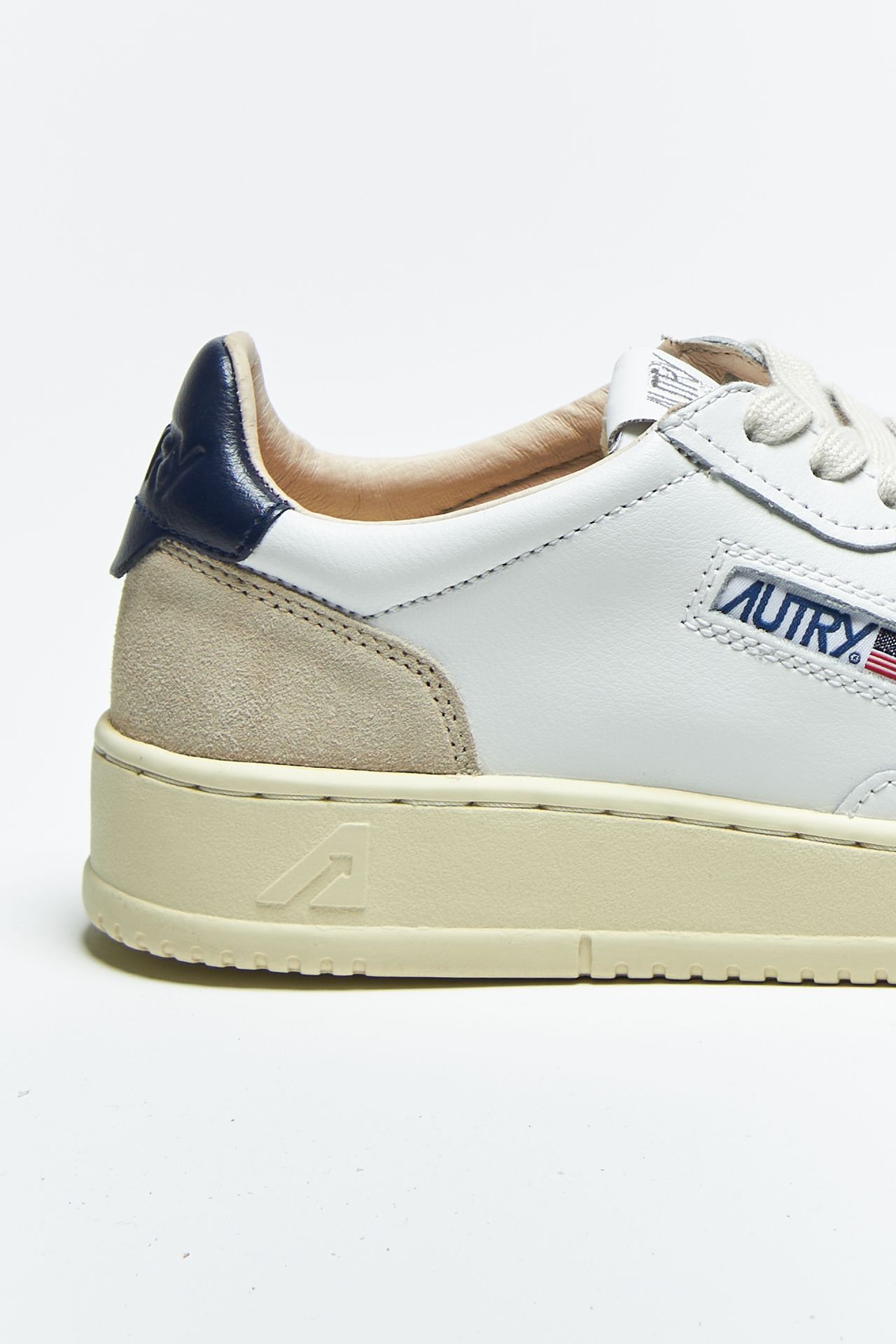 Sneakers MEDALIST LOW-AULM-LS28