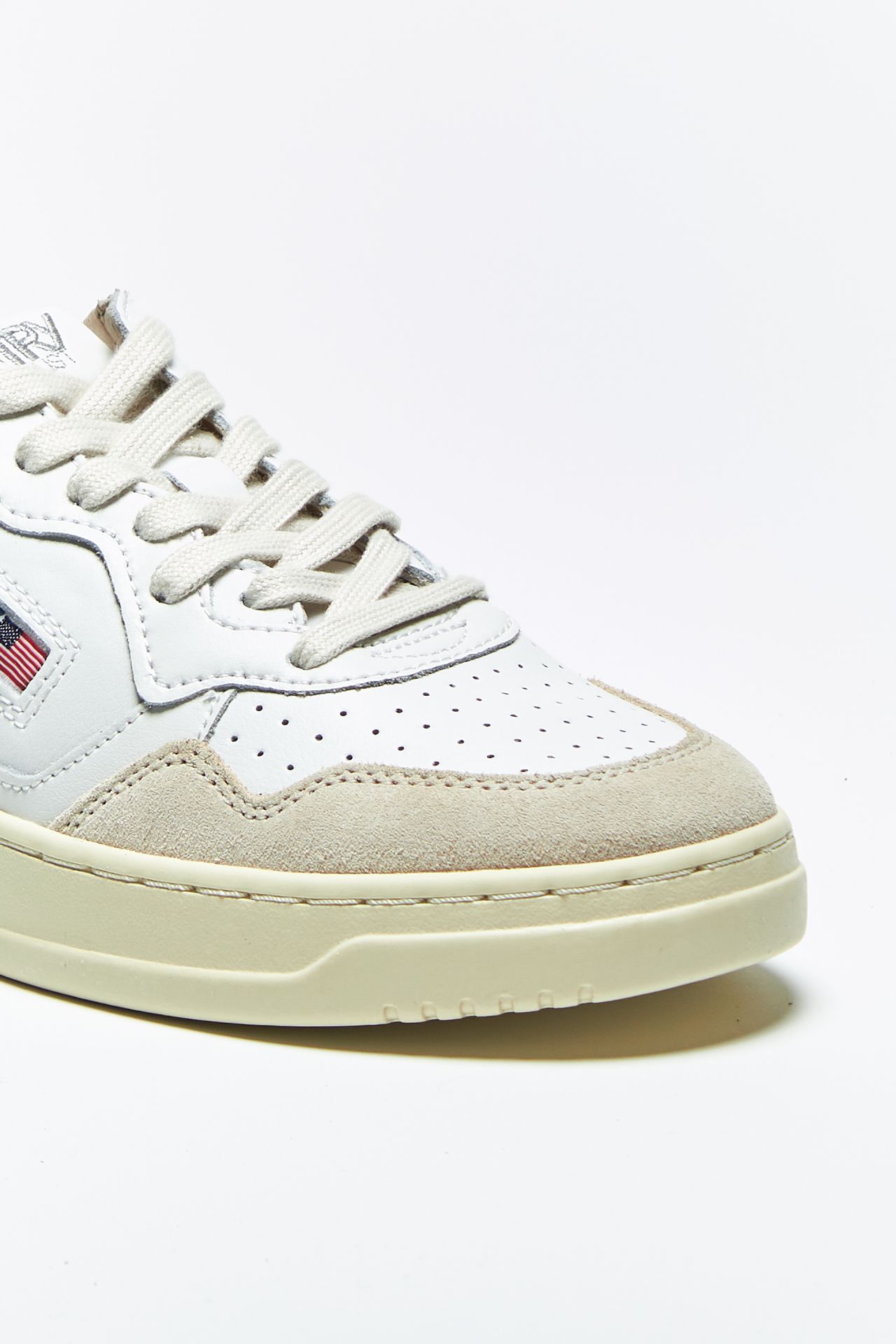 Sneakers MEDALIST LOW-AULM-LS72