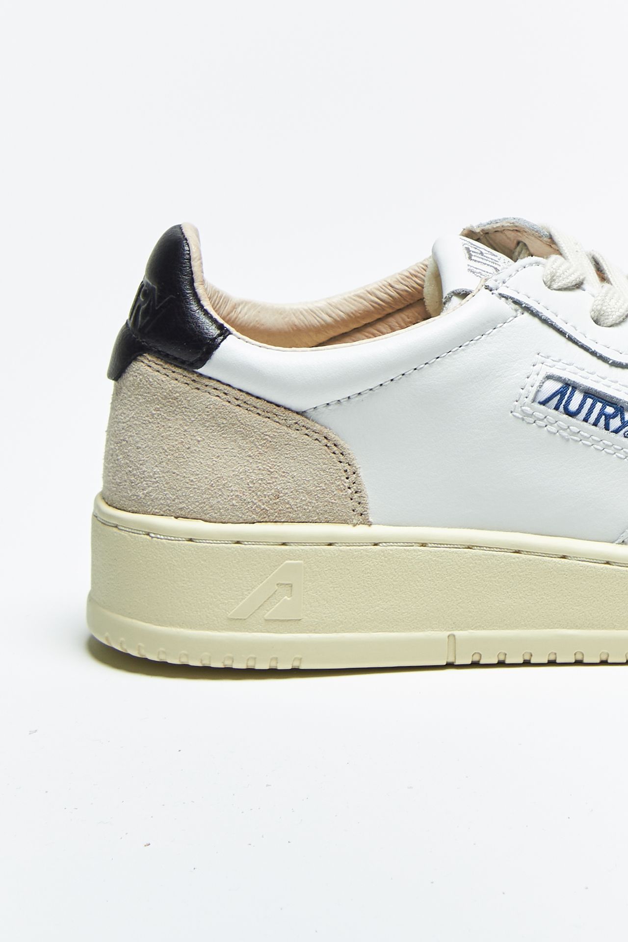 Sneakers MEDALIST LOW-AULM-LS21