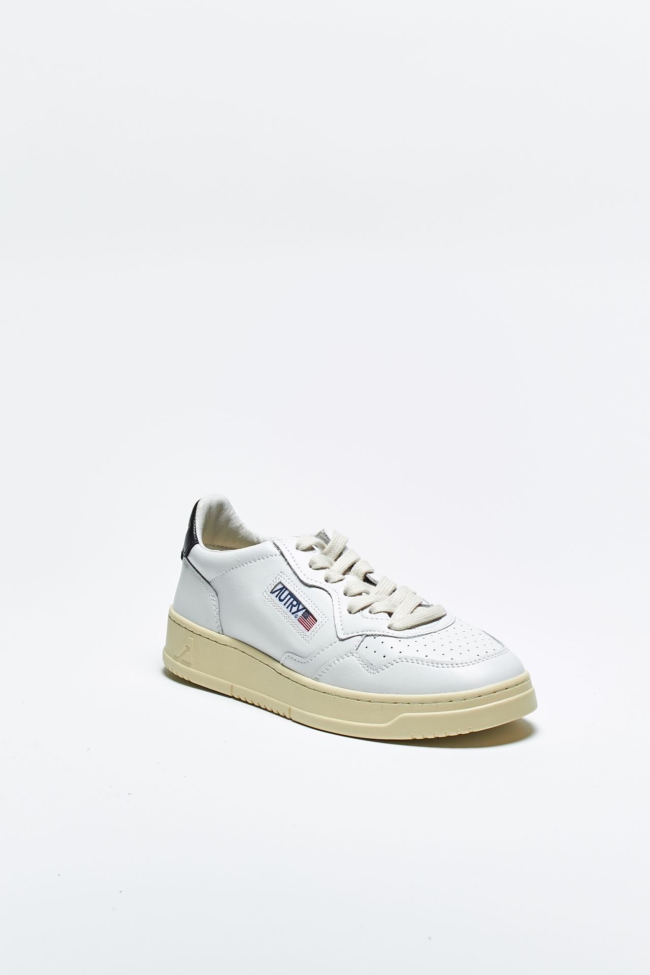 Sneakers MEDALIST LOW-AULM-LL22