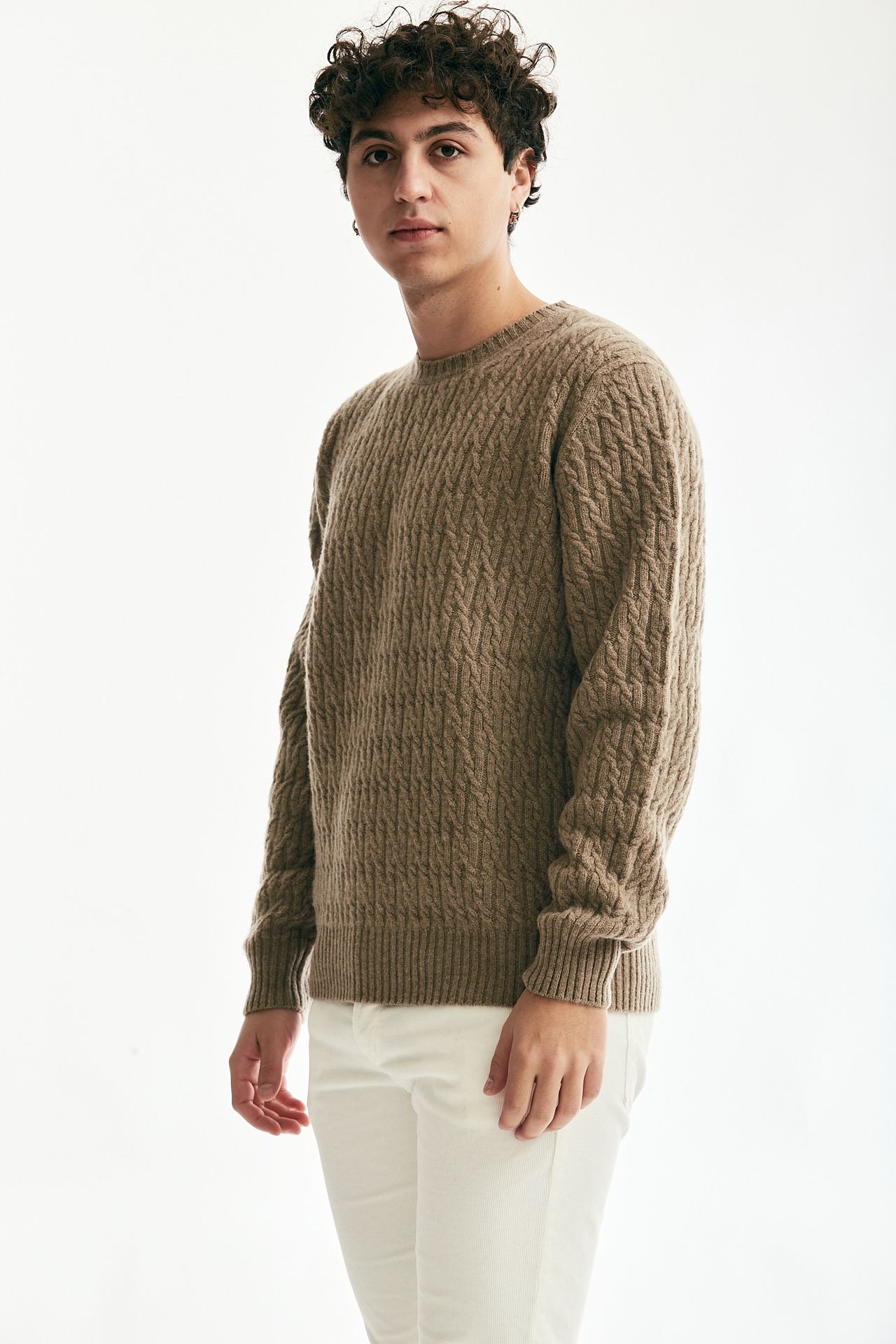 Maglia girocollo in lambswool cammello