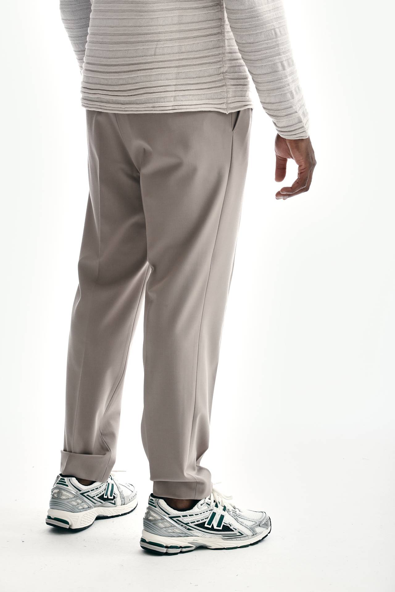 Pantalone pinces in misto lana beige