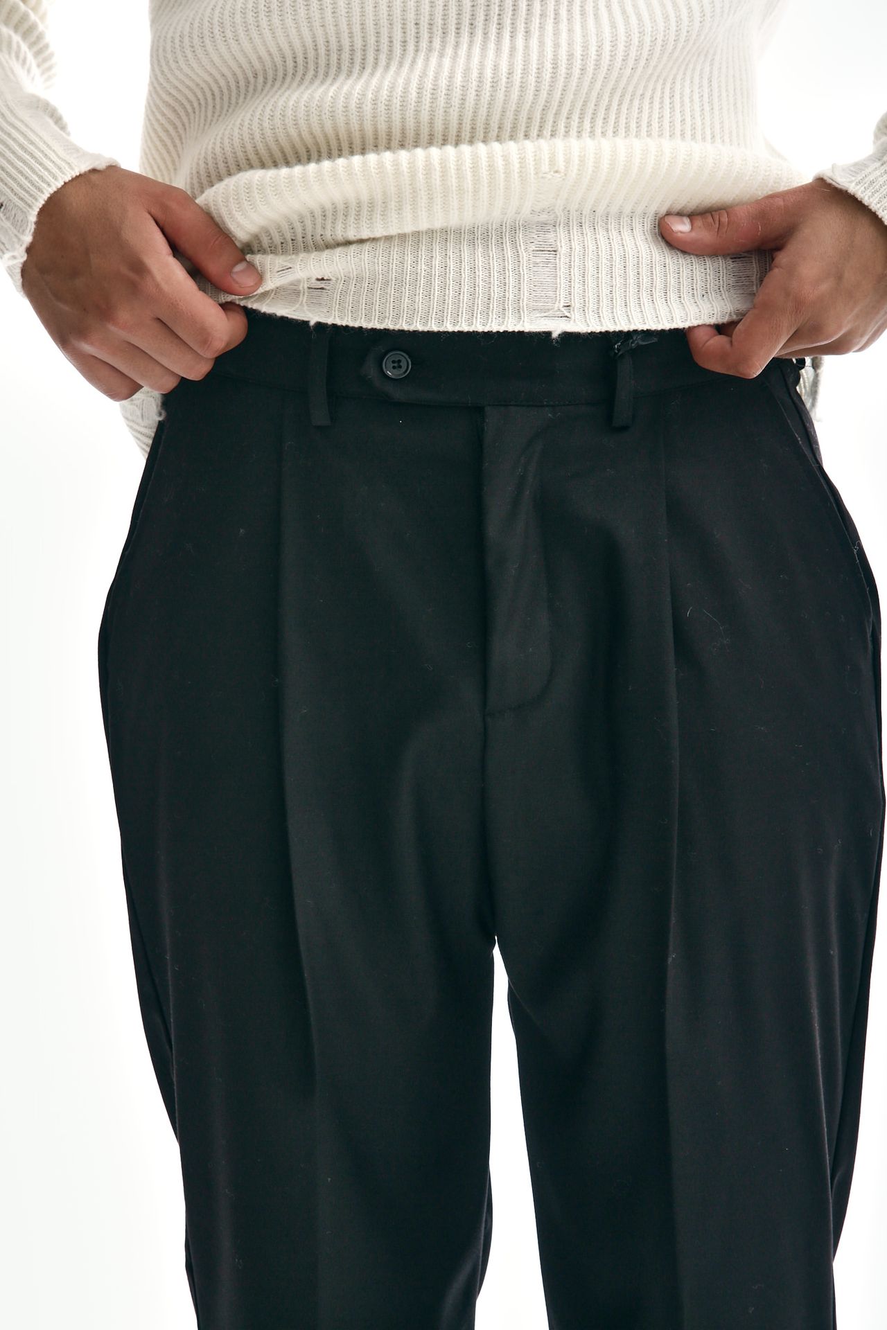 Pantalone ampio pinces nero