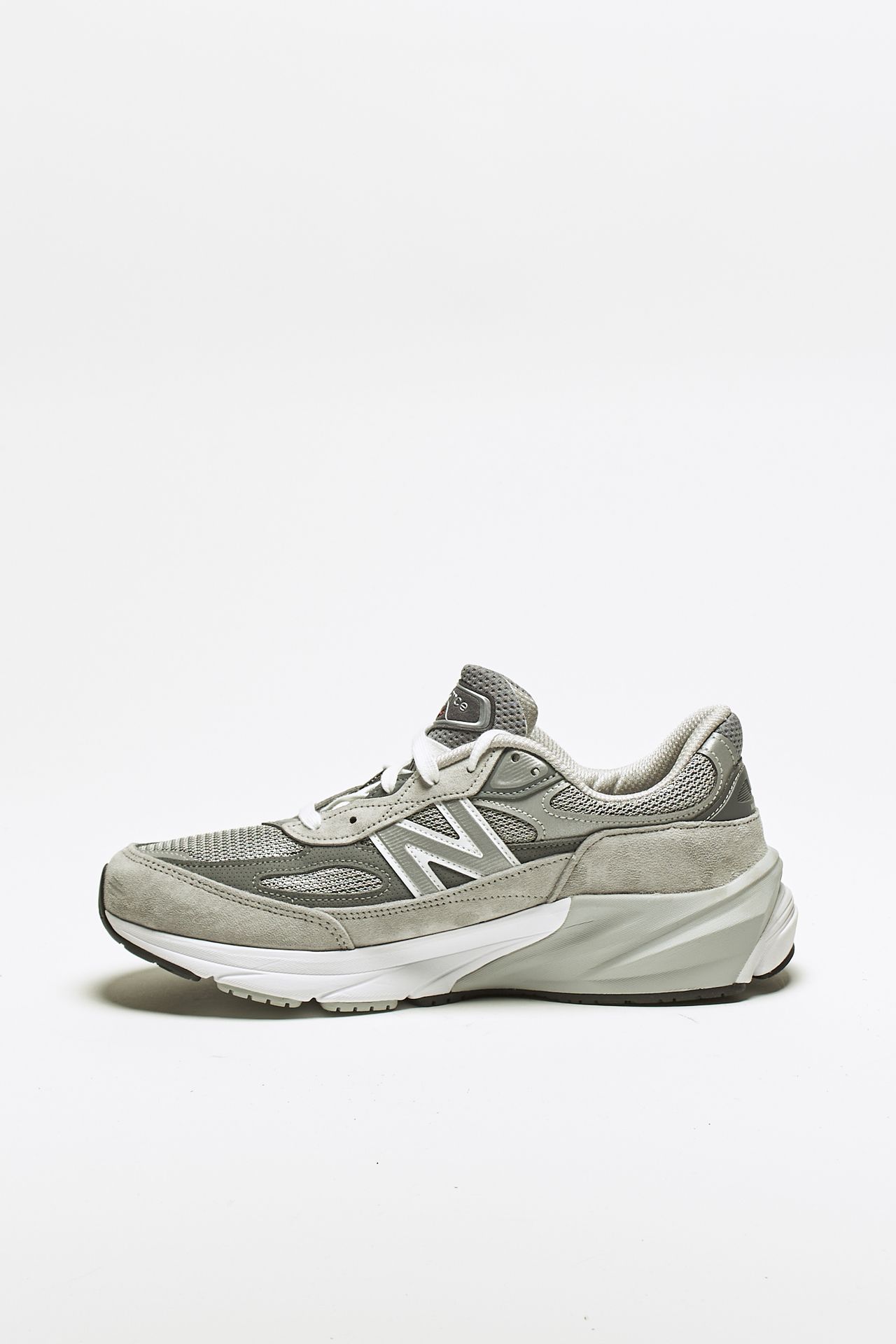 Sneakers 990v6 in mesh e suede