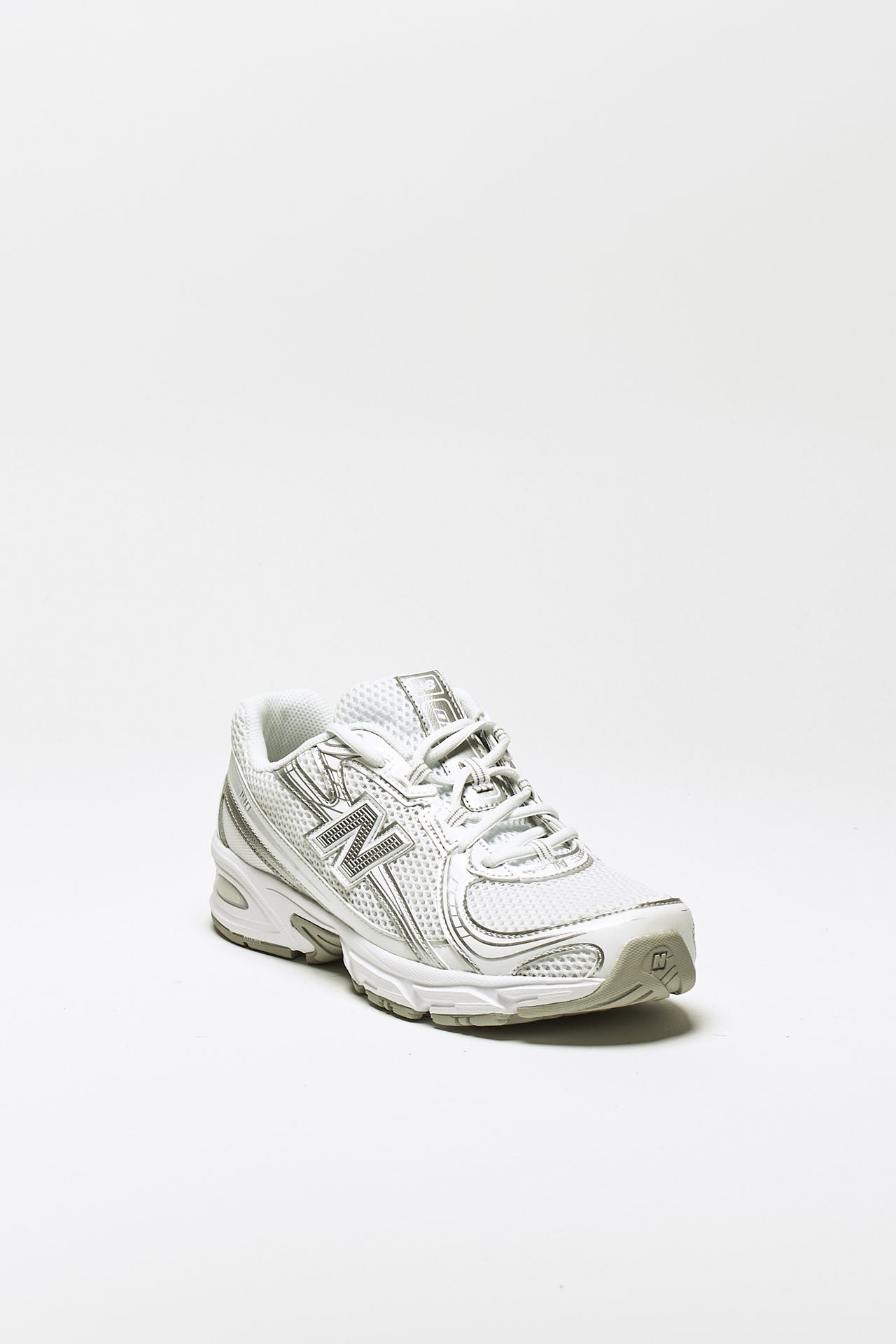 Sneakers 740WYZ in mesh bianco