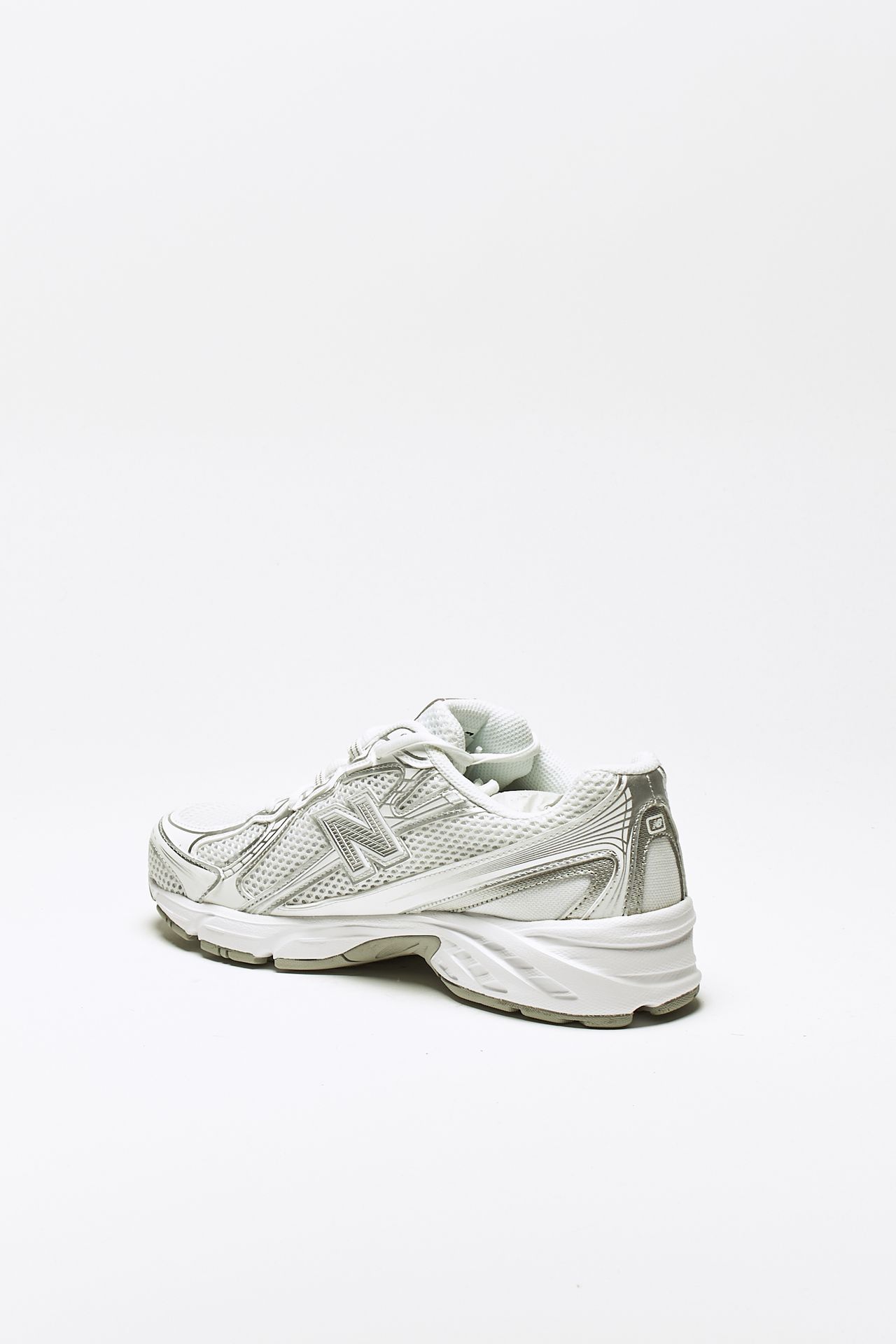 Sneakers 740WYZ in mesh bianco