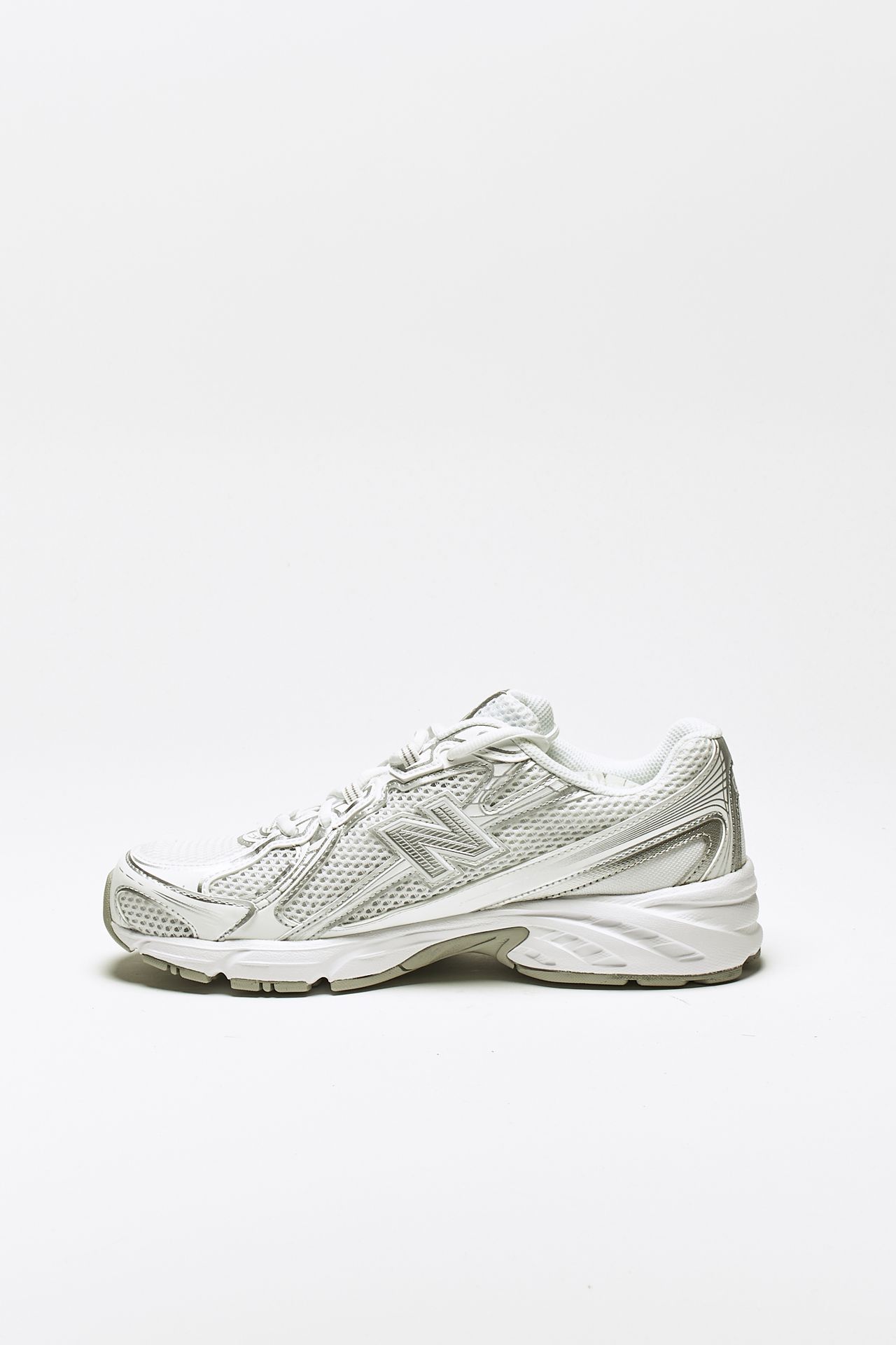 Sneakers 740WYZ in mesh bianco