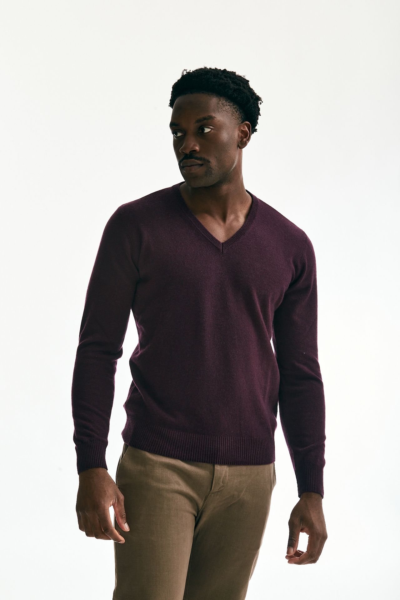 Maglia in cashmere prugna