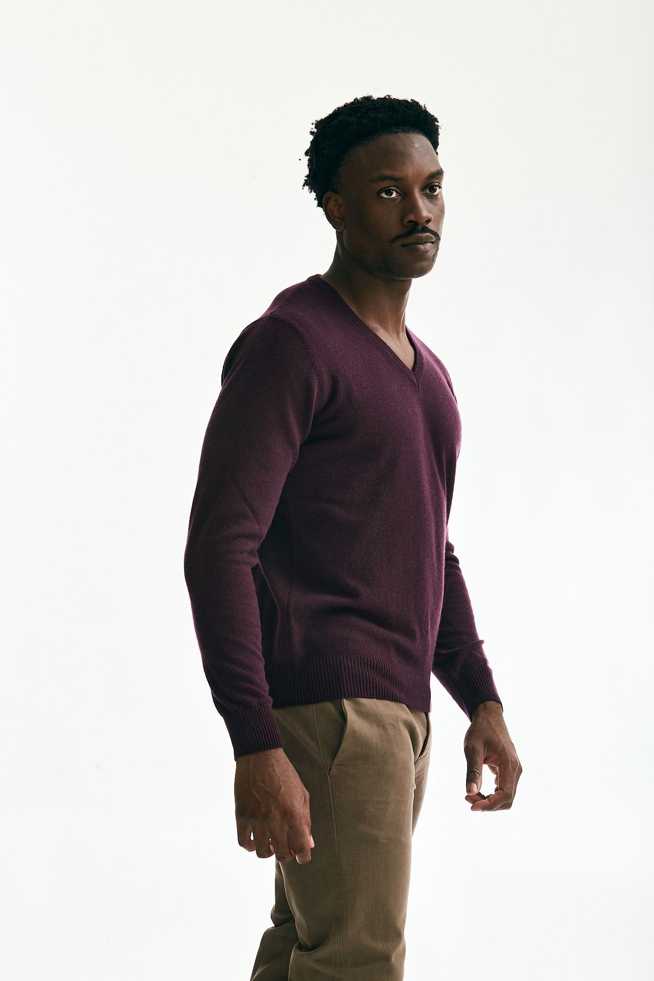 Maglia in cashmere prugna