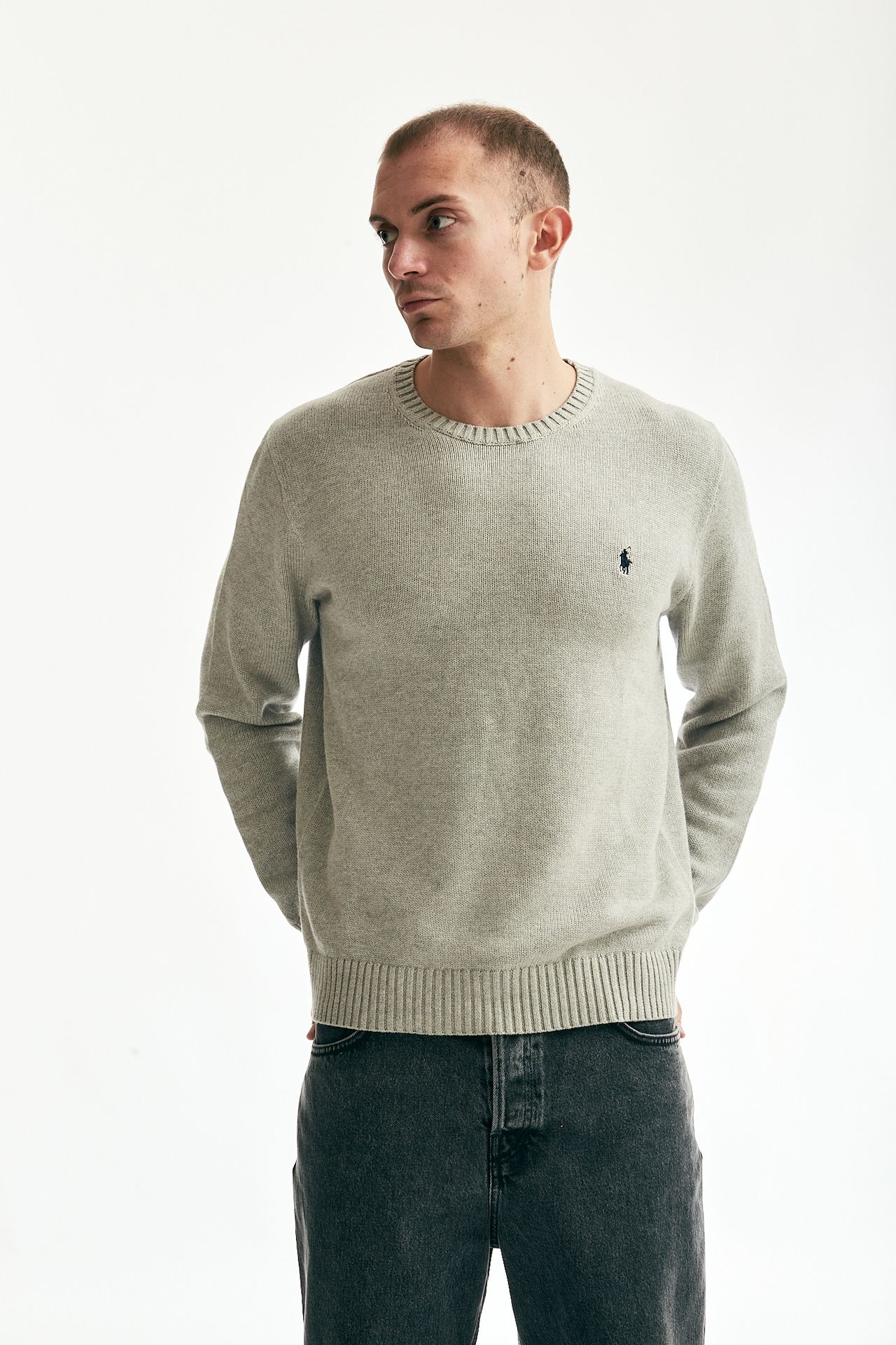 Maglia girocollo in cotone grigio